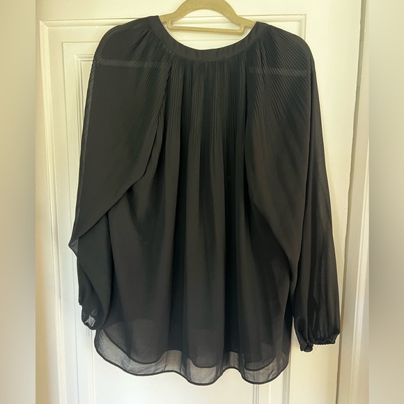 Tahari Woman 1X Black Blouse Plus Size Tunic Top Long Sleeve Lined Workwear - Picture 6 of 7